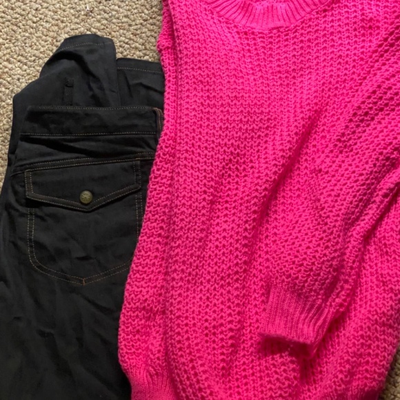 Hot Pink Waffle popcorn sweater - Picture 4 of 5